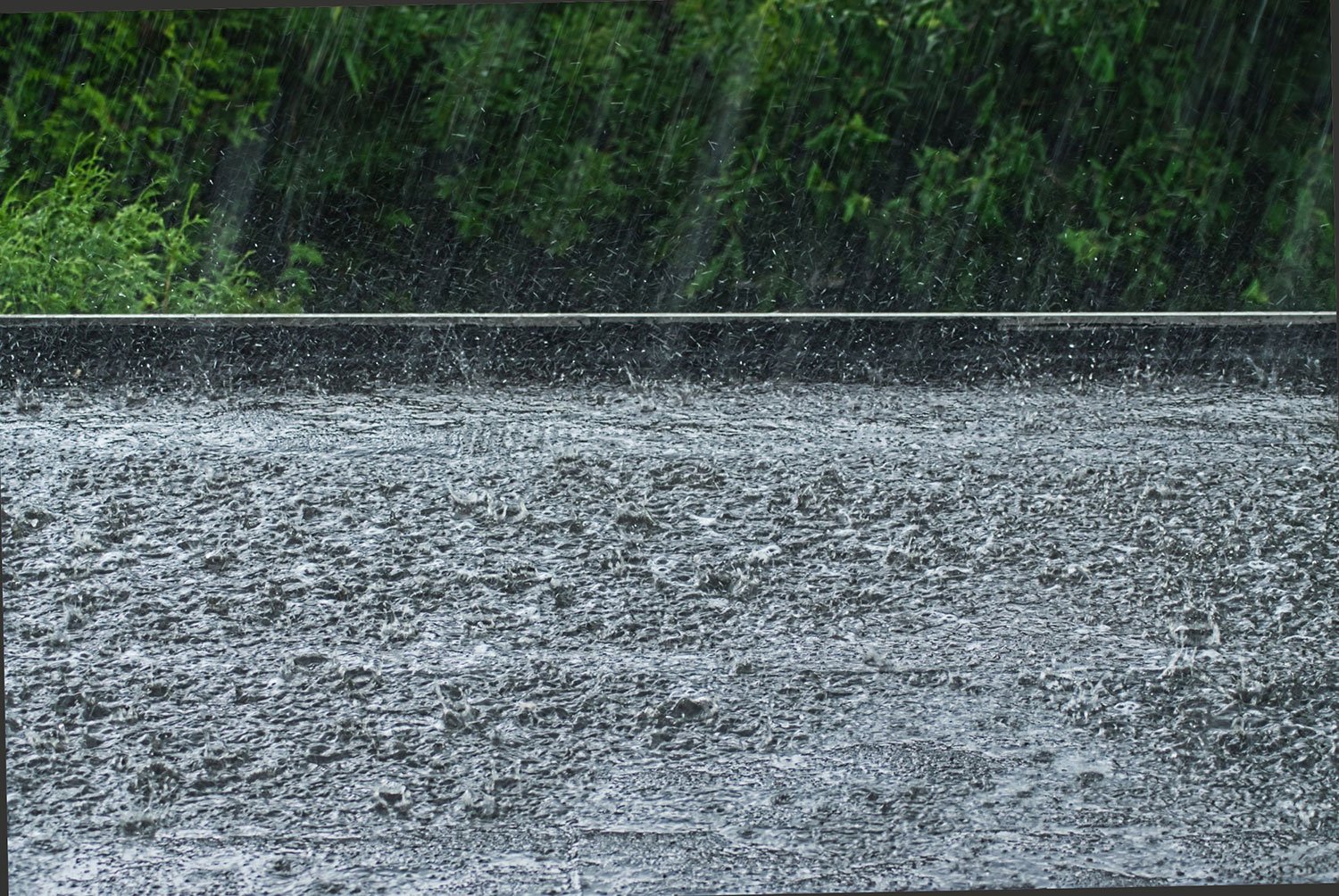 built up roof under heavy rain